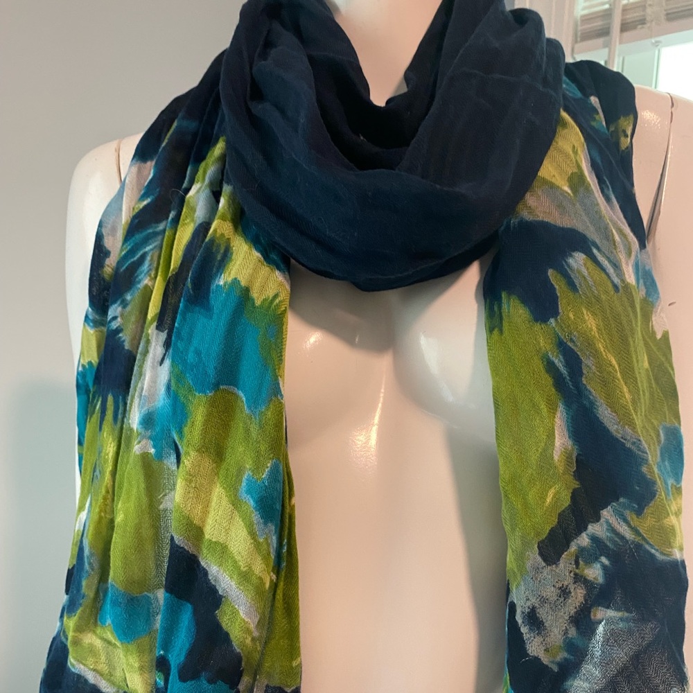 *NWOT* Abercrombie & Fitch Scarf